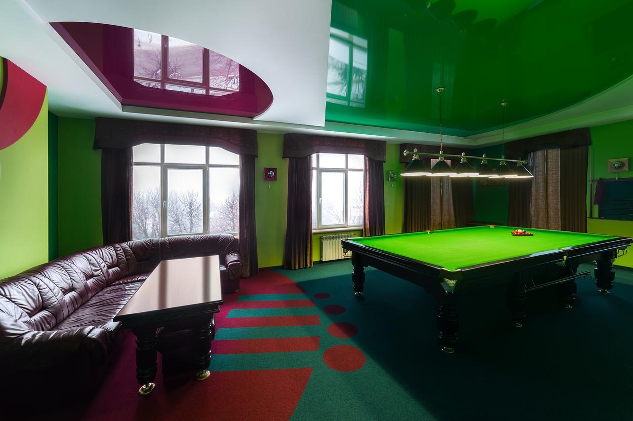 Отель Snooker Львов Экстерьер фото